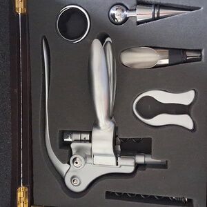 Wine Connoisseur Corkscrew Delux 6-Piece Set with Wood Box NEW